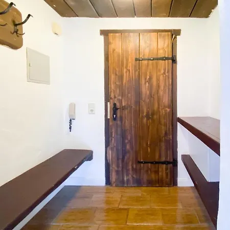 The By Wilky קפרון